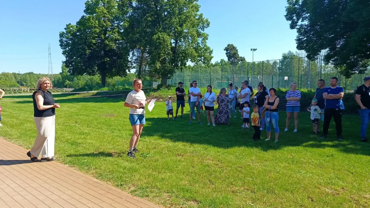 Rodzinny Piknik w Sośniach – Radość i Wspólna Zabawa