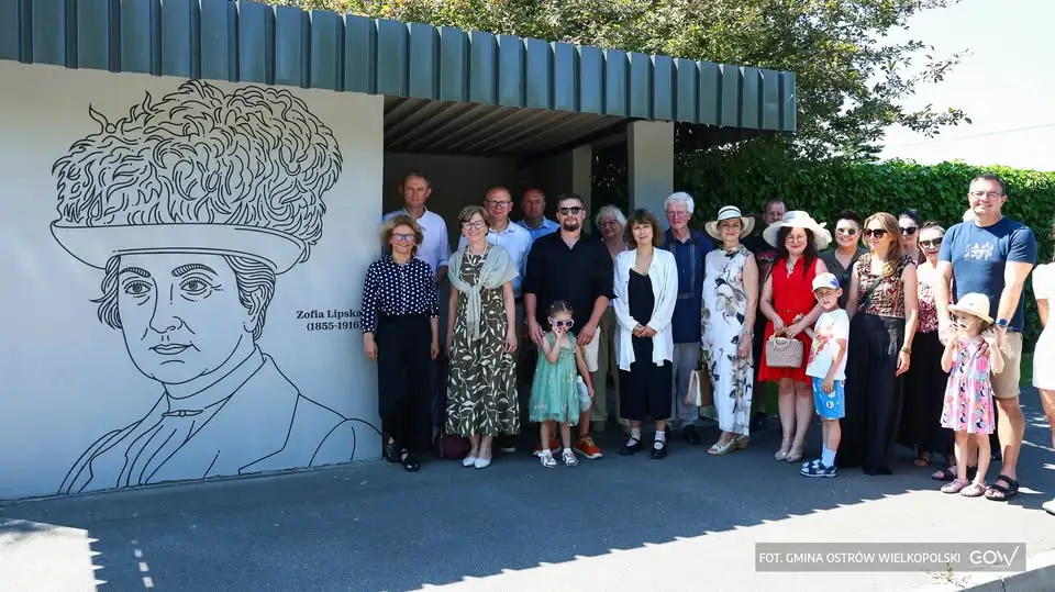 Nowy mural w Lewkowie upamiętnia Zofię Lipską