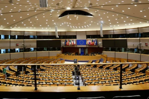 Europoseł Hetman o funduszach unijnych: samorządy muszą mieć większy głos