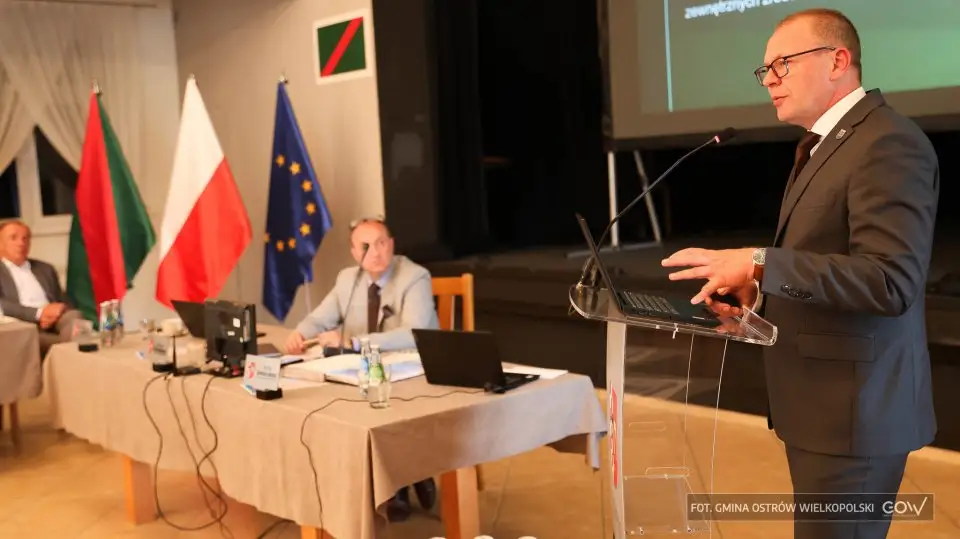 Rada Gminy Ostrów Wielkopolski jednogłośnie udzieliła absolutorium wójtowi