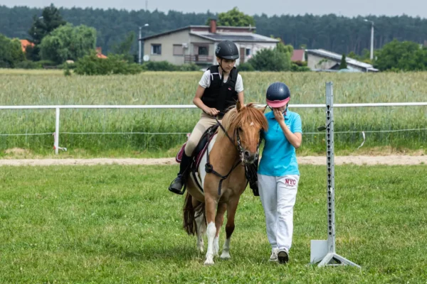 Rodzinne Parkury 2026 we Wtórku – jeździectwo dla najmłodszych