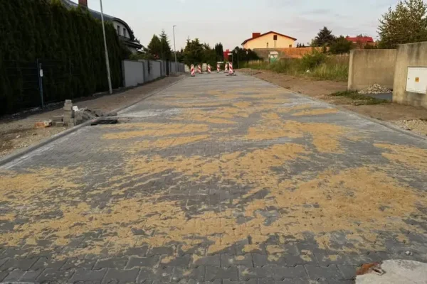 Przebudowa ulic Popiełuszki i PCK w Ostrowie Wielkopolskim – nowa nawierzchnia i lepszy dojazd