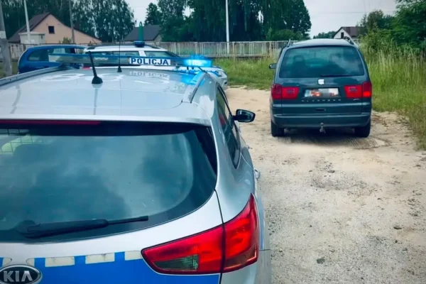 Pijany kierowca spowodował kolizję w Antoninie i uciekł. Miał prawie 2,7 promila