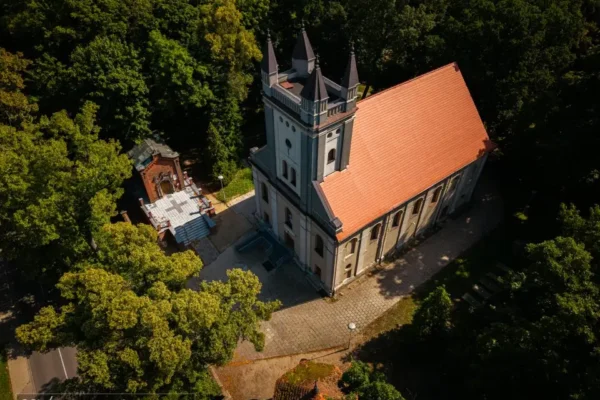 50 tys. zł na remont kaplicy grobowej Lipskich w Lewkowie