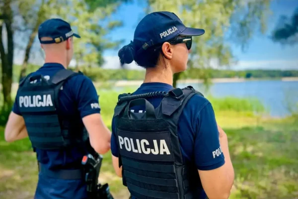 Bezpieczny wypoczynek w upały – apel policji