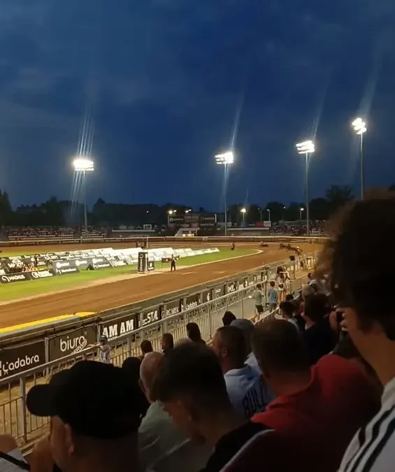 Żużlowy wieczór w Ostrowie: rekord toru i pożegnanie legendy