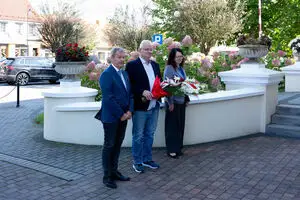 Raszków: Samorządowcy złożyli kwiaty w Dniu Sybiraka
