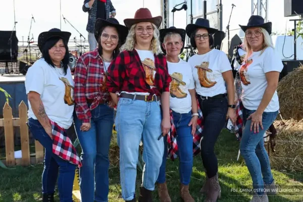 Country, rodeo i żużlowe motory – tak Franklinów pożegnał lato