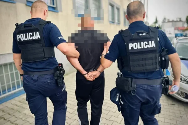 41-latek zatrzymany po ataku na byłą partnerkę przed sklepem w gminie Przygodzice