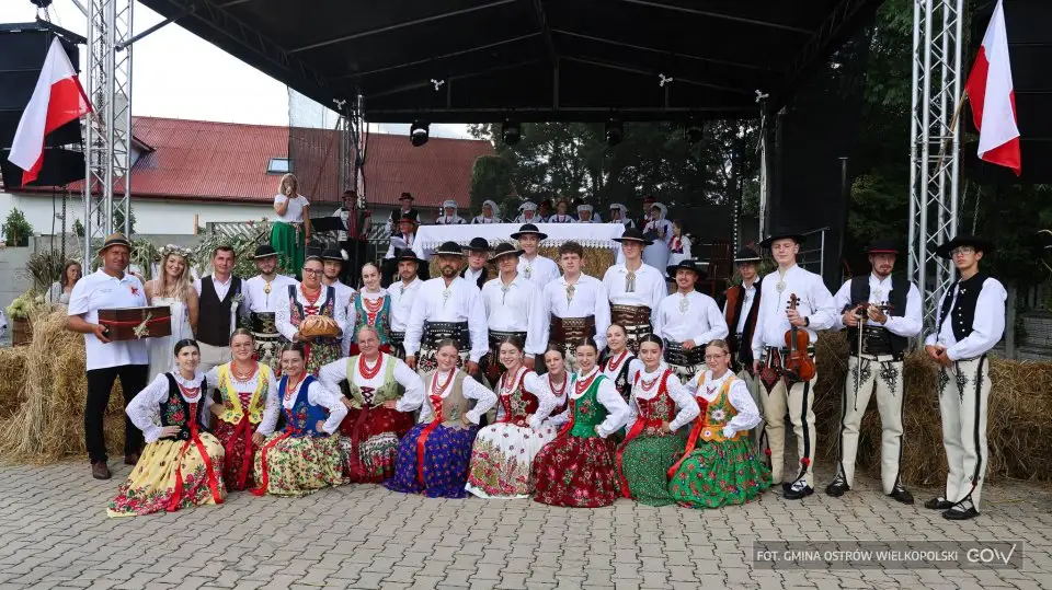 Łąkociny świętowały dożynki: tradycja, muzyka i wspólnota