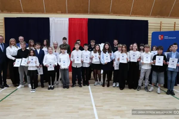 29 uczniów z gminy Ostrów Wielkopolski odebrało Nagrody Wójta