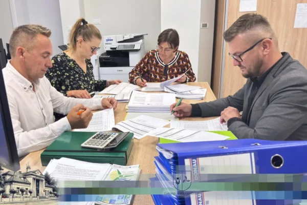 Gmina Przygodzice inwestuje w OZE: 10 firm walczy o kontrakt wart ponad 19 mln zł